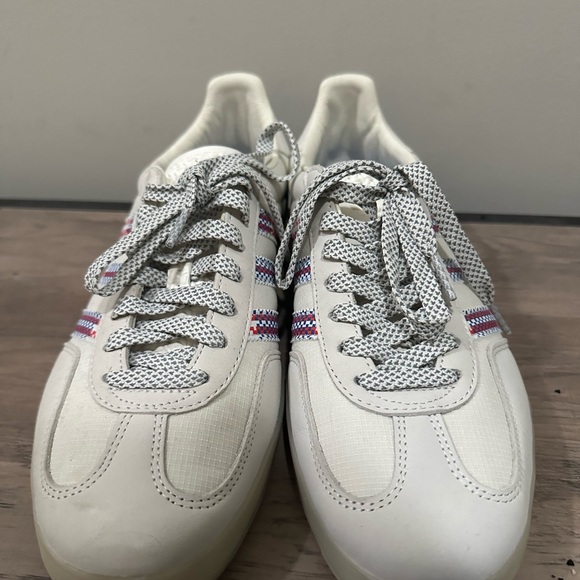 Adidas Gazelle White with Red and Blue Accents - Picture 2 of 5